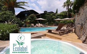 Lodge De Charme A Cheda  4*